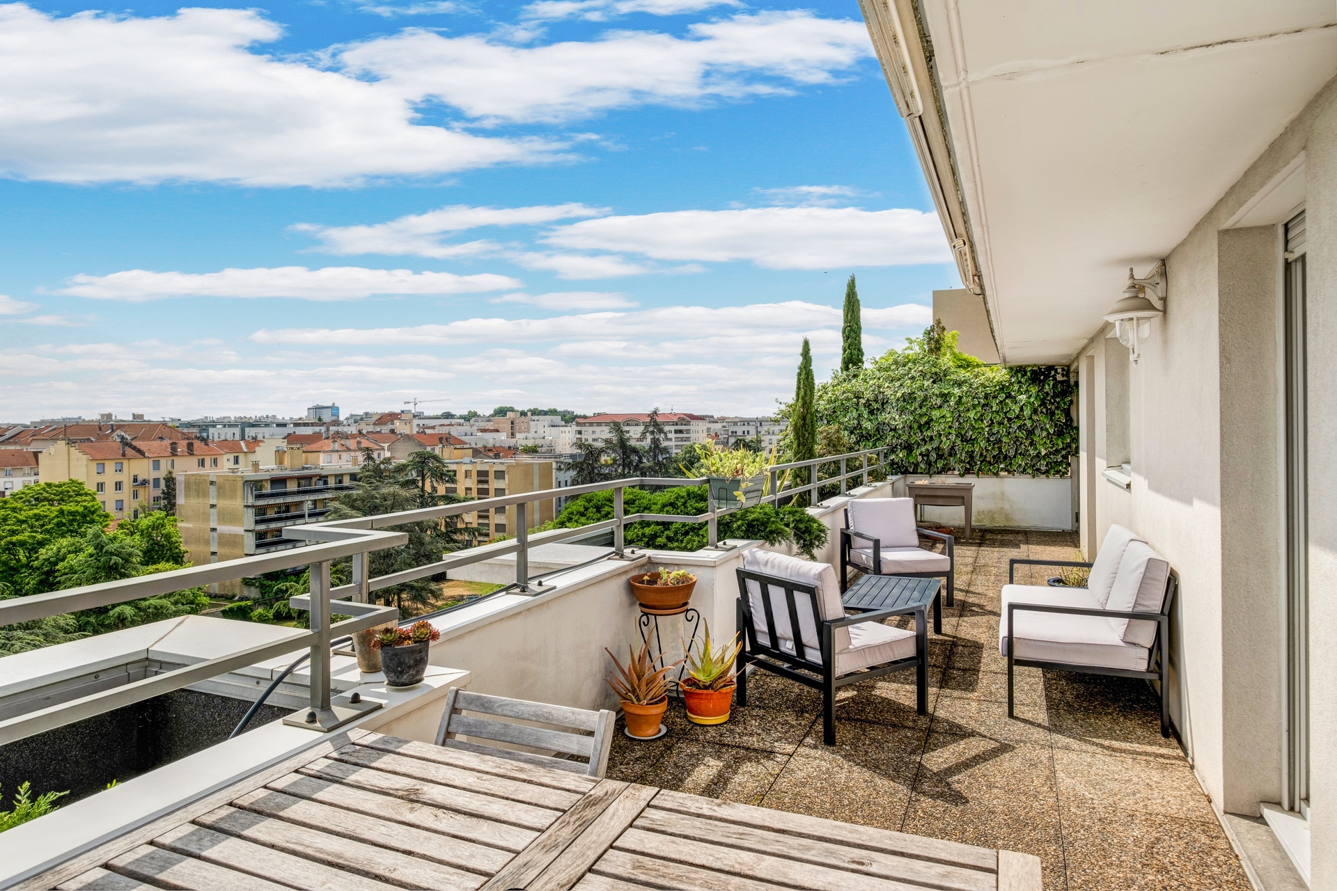 Duplex en dernier étage avec terrasses