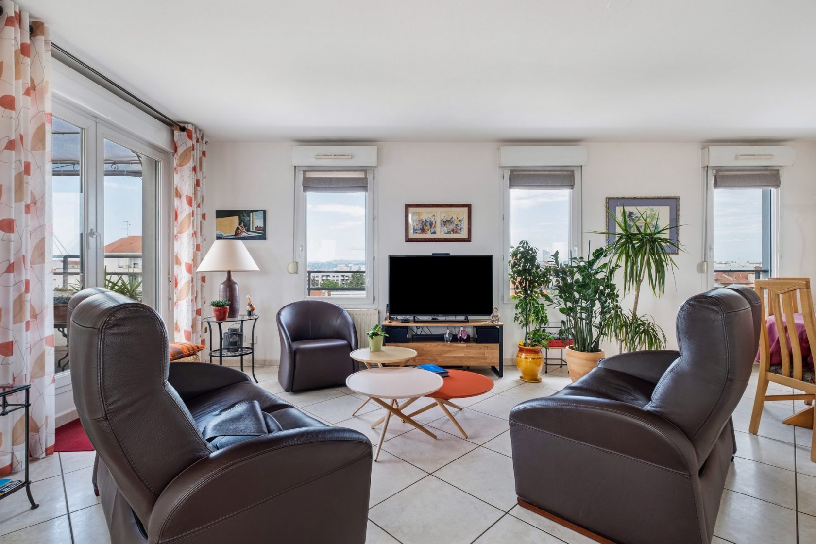 Duplex en dernier étage avec terrasses