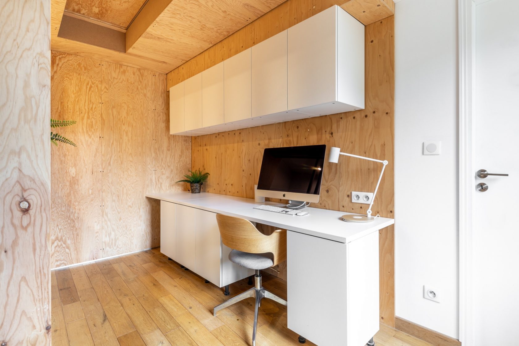 Elegant and confidential village house