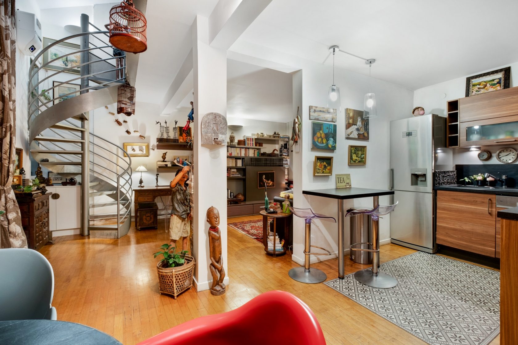 Charming house with terrace and garden at the top of the slopes