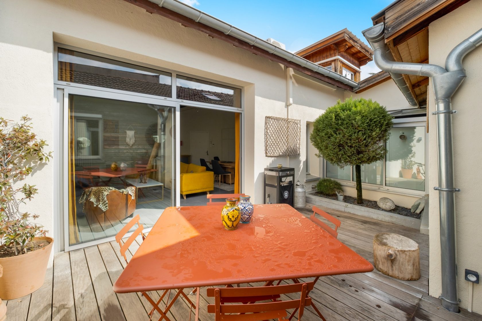 Renovated loft with terrace