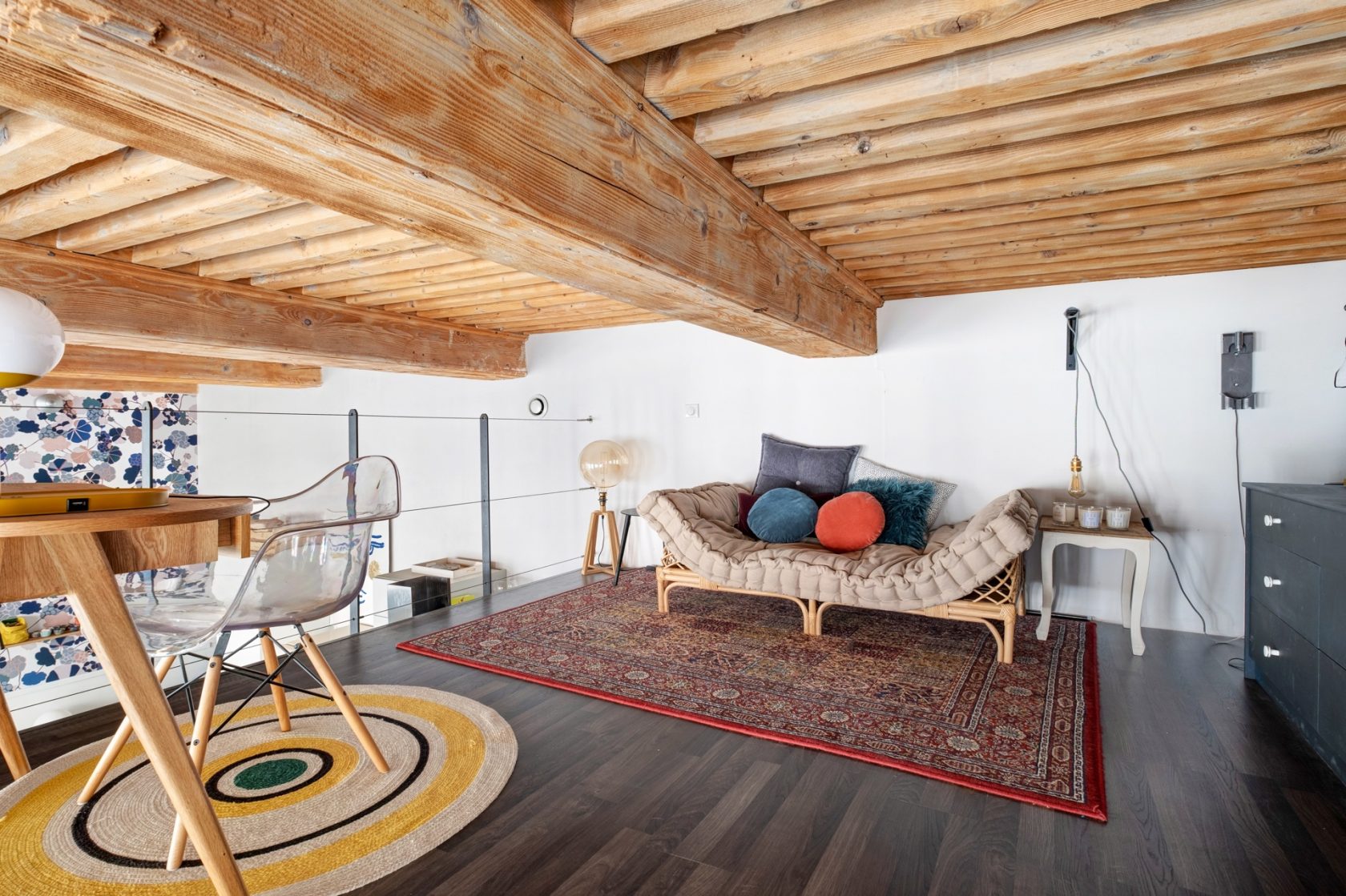 Canut renovated in the heart of the slopes of the Croix-Rousse