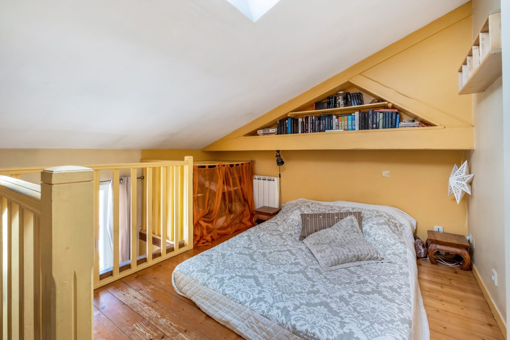 Duplex townhouse