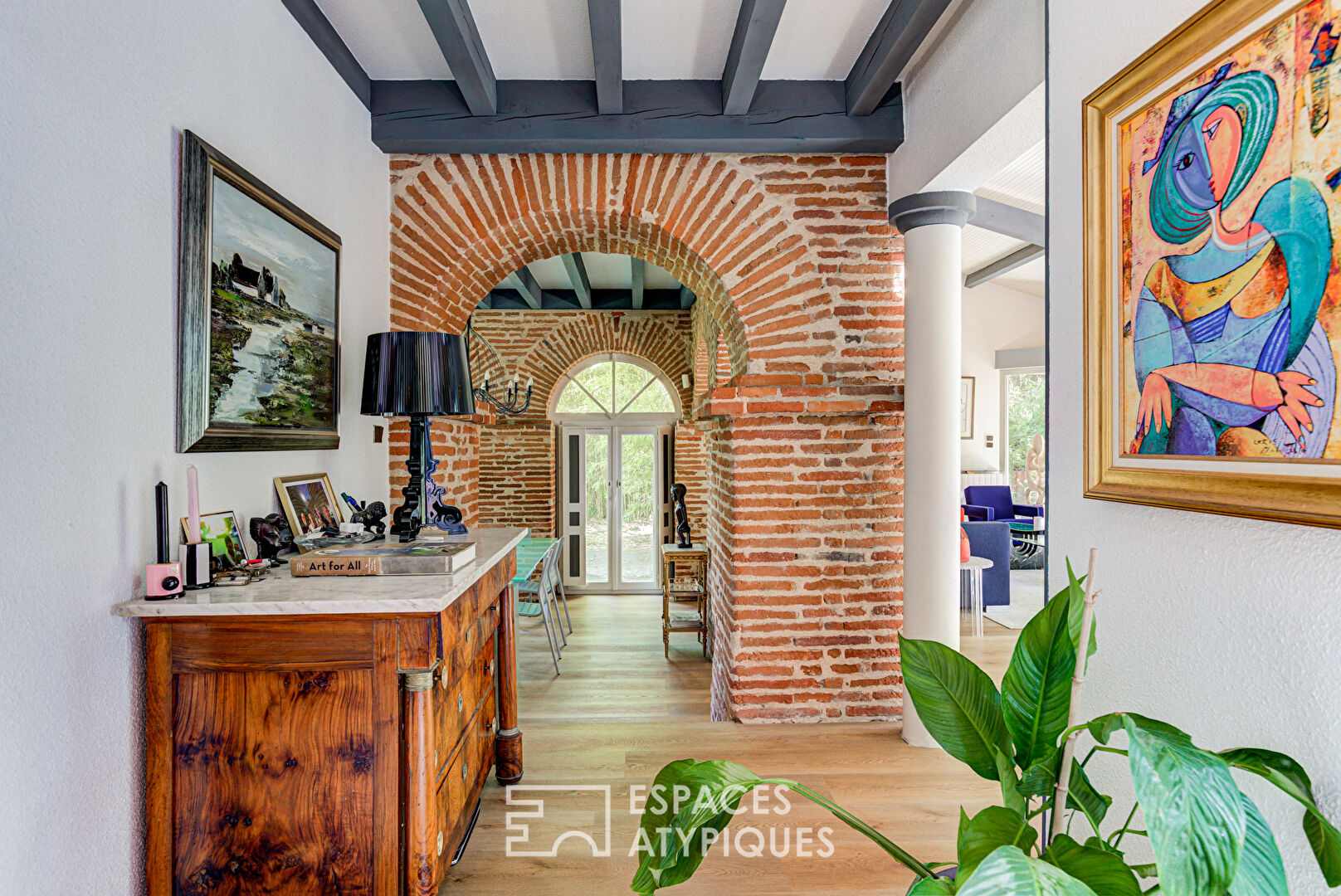 Maison d’architecte et son pigeonnier à Cugnaux