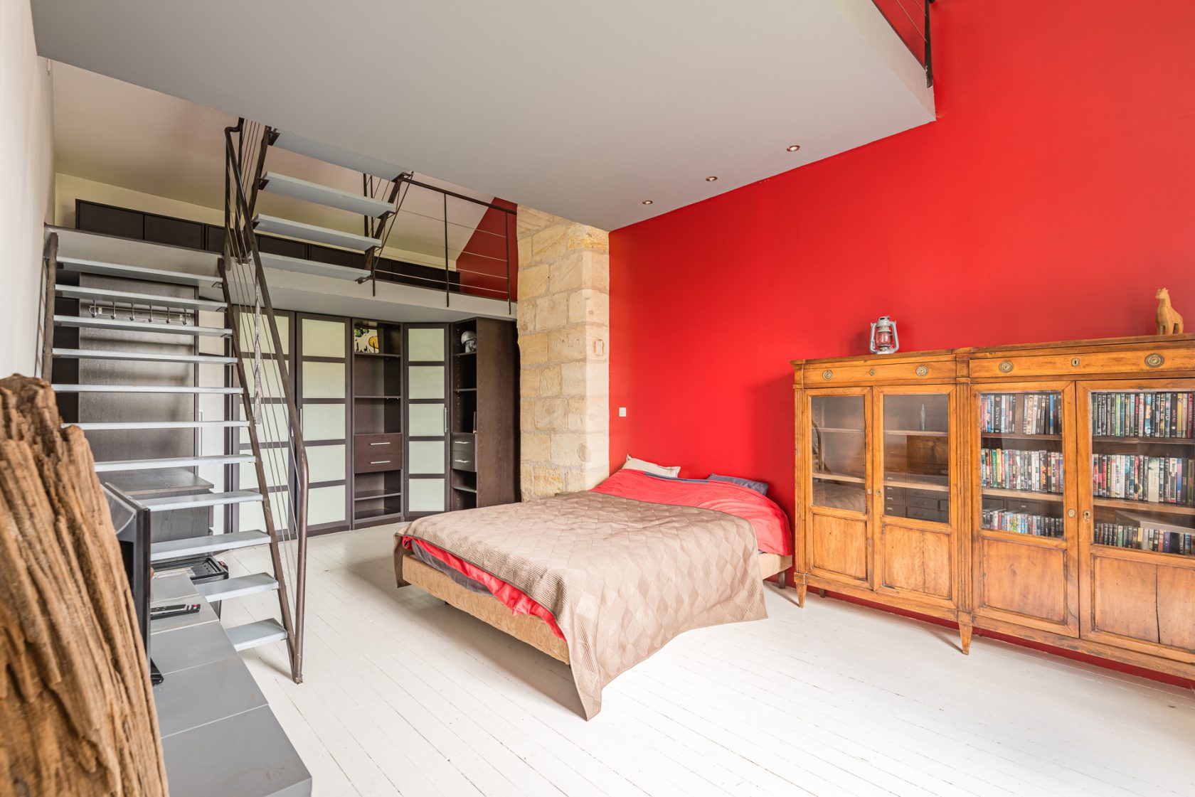 Charming apartment in a magnificent condominium in Saint-Michel