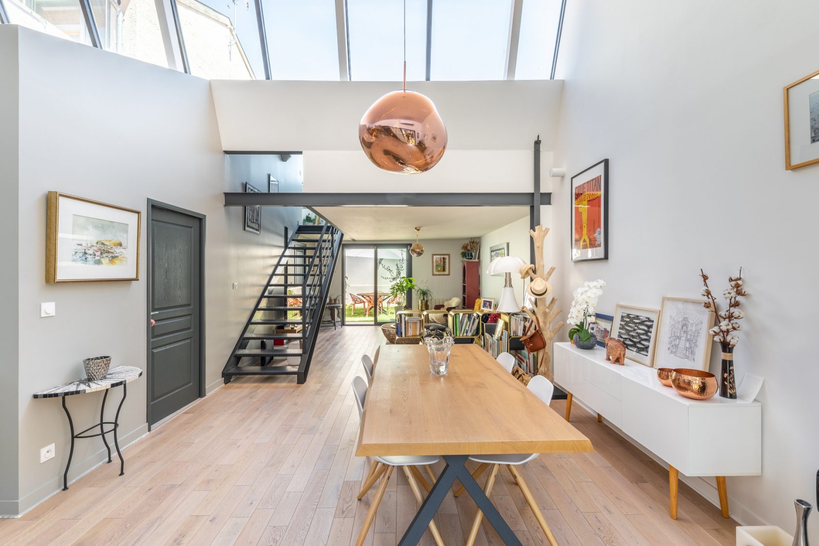Loft house near Place Saint-Anne