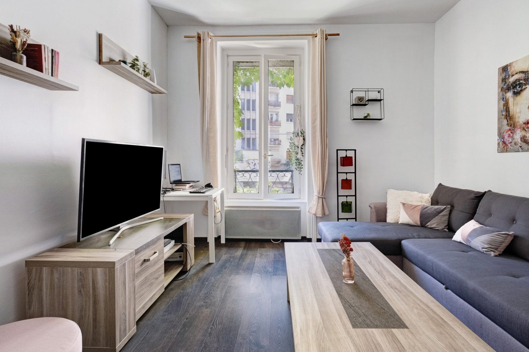 Old renovated in a bourgeois house