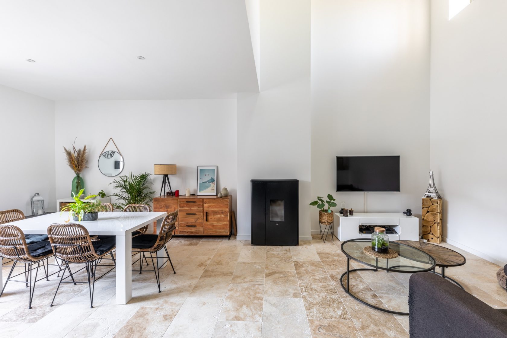 Renovated apartment in the outbuildings of a castle