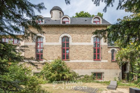 Former chapel rehabilitated with terrace and garden