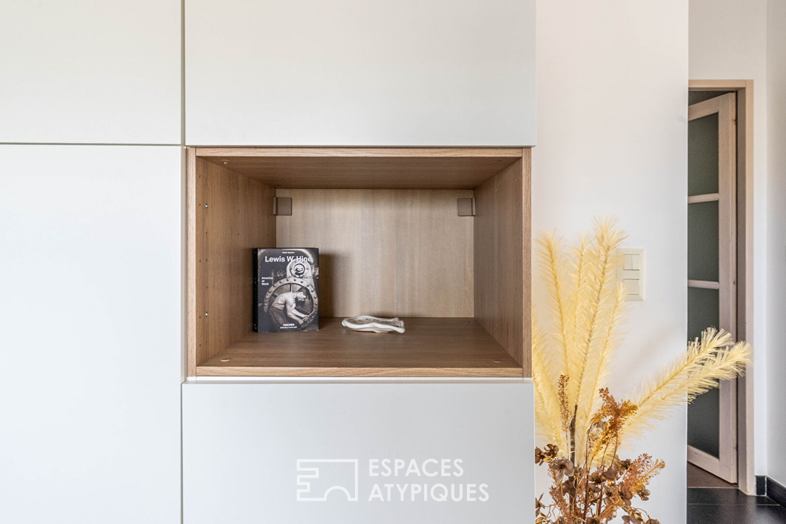 Maison moderne en campagne