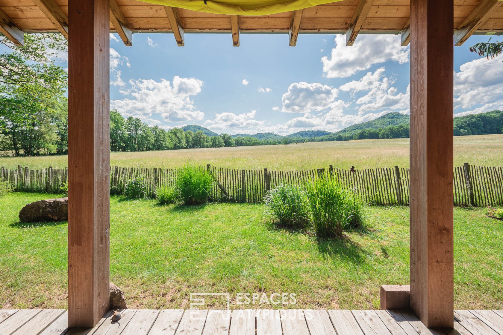 Rejuvenating chalet on the edge of the forest