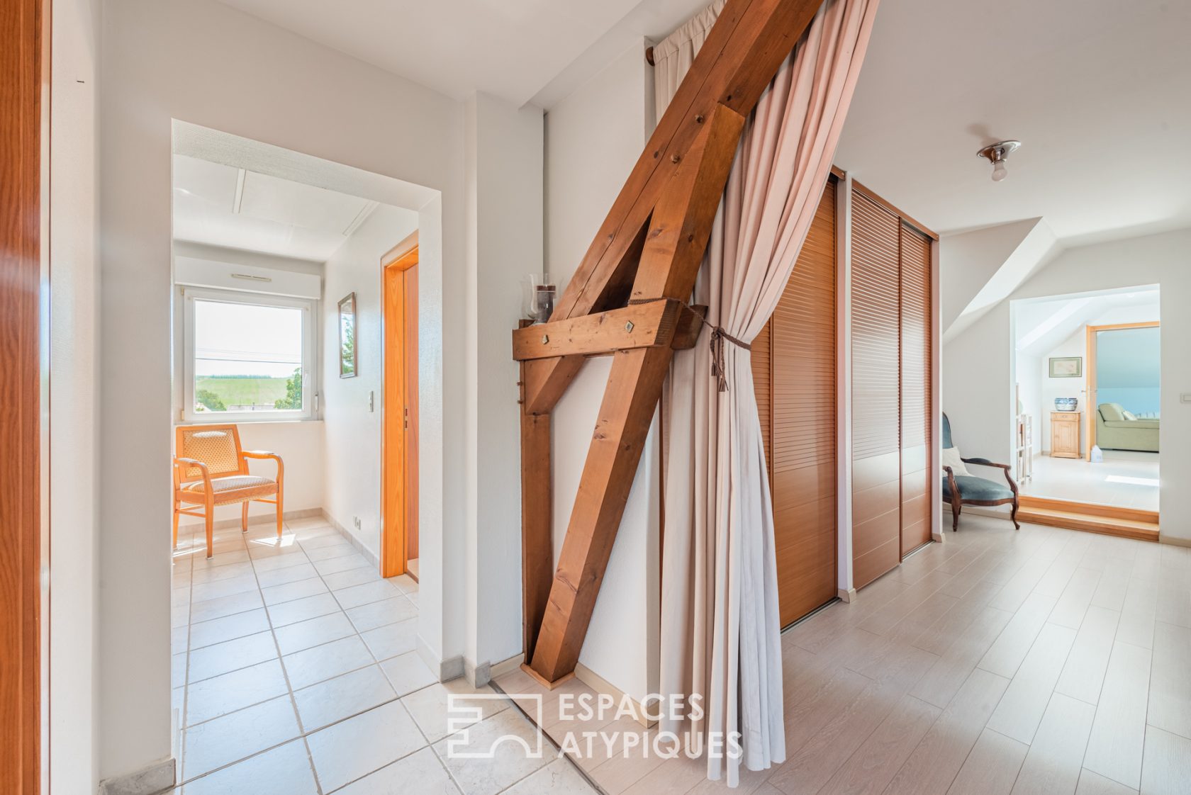 Renovated farmhouse with swimming pool