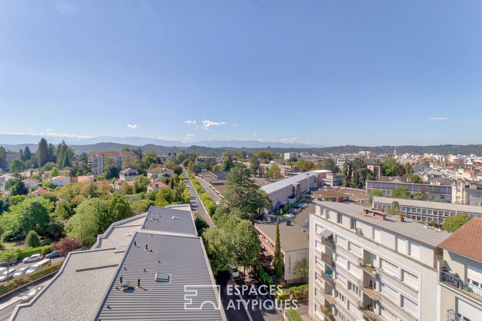 Penthouse en triplex – vue panoramique sur les Pyrenées