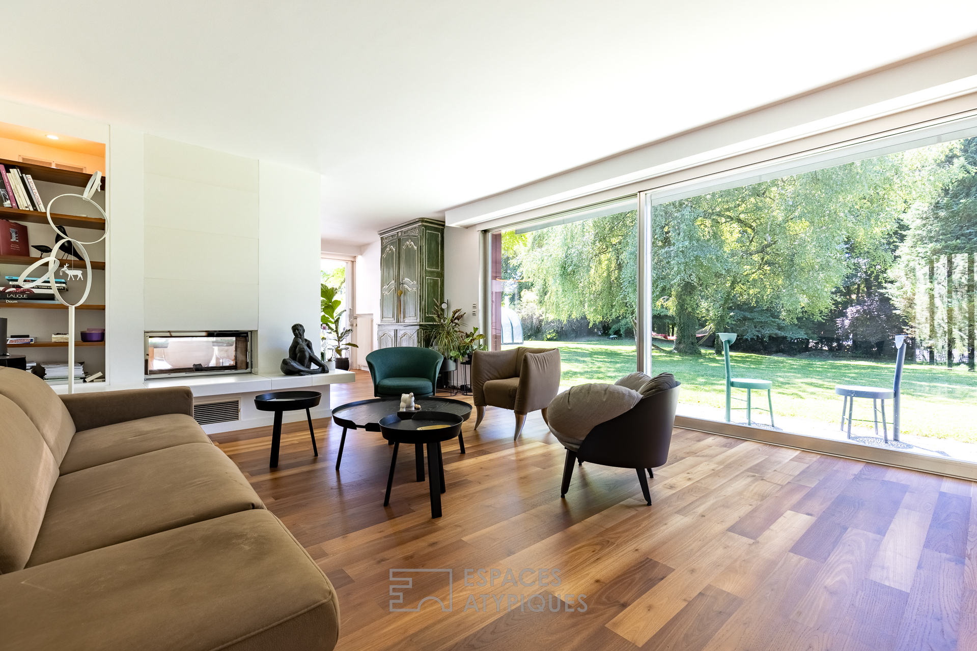 Superbe villa d’architecte avec sa piscine et son parc