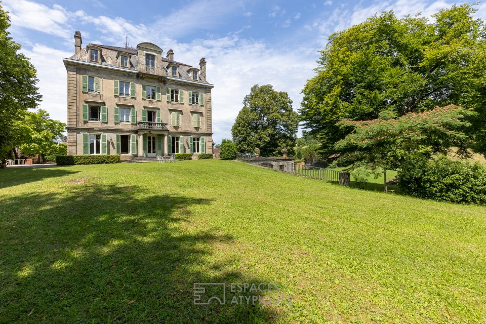 39000 LONS LE SAUNIER - Ancienne propriété viticole et son parc de 1,5ha - Réf. 012EBD