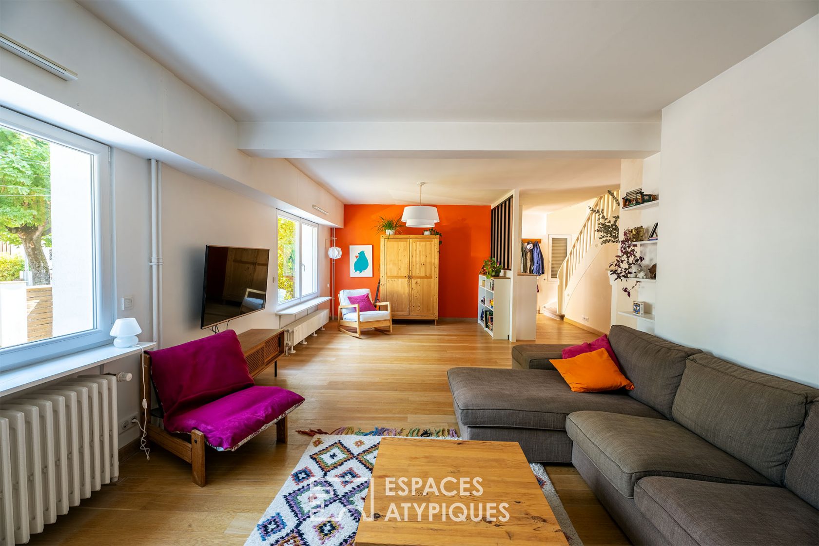 Renovated 1950s house and its garden