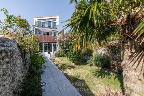 Cozy nest in the heart of Marennes