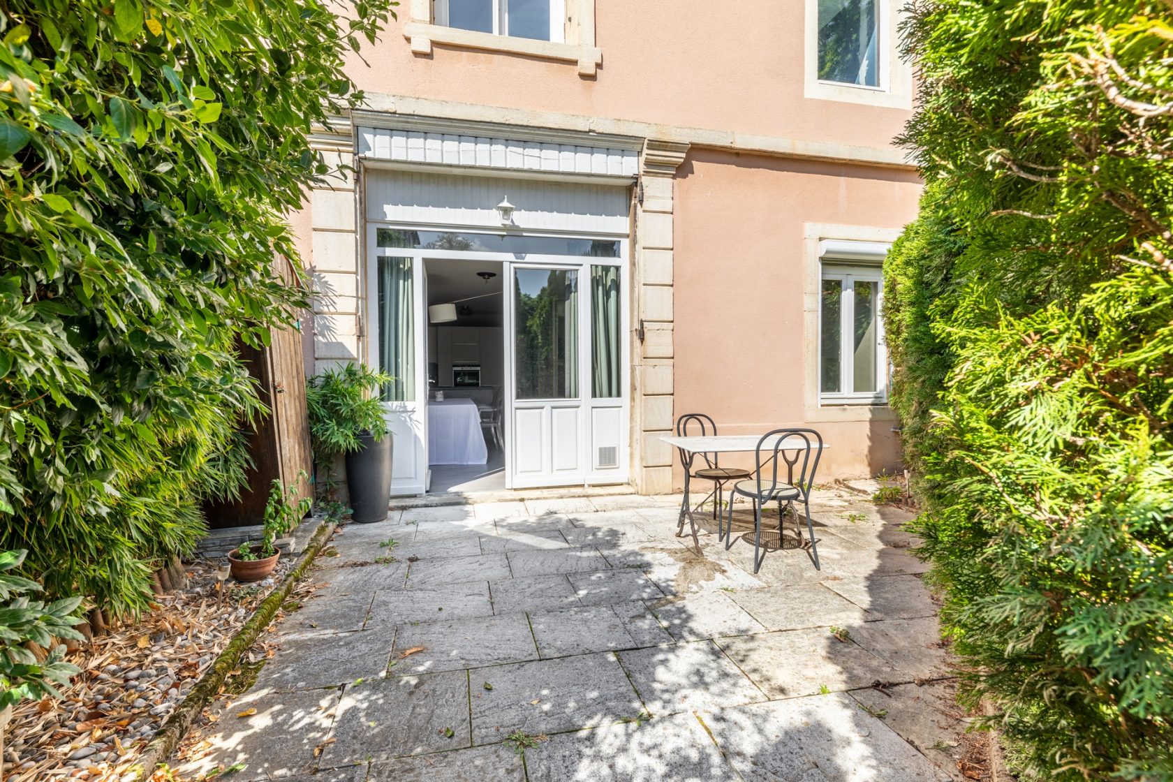 Appartement duplex et son jardin