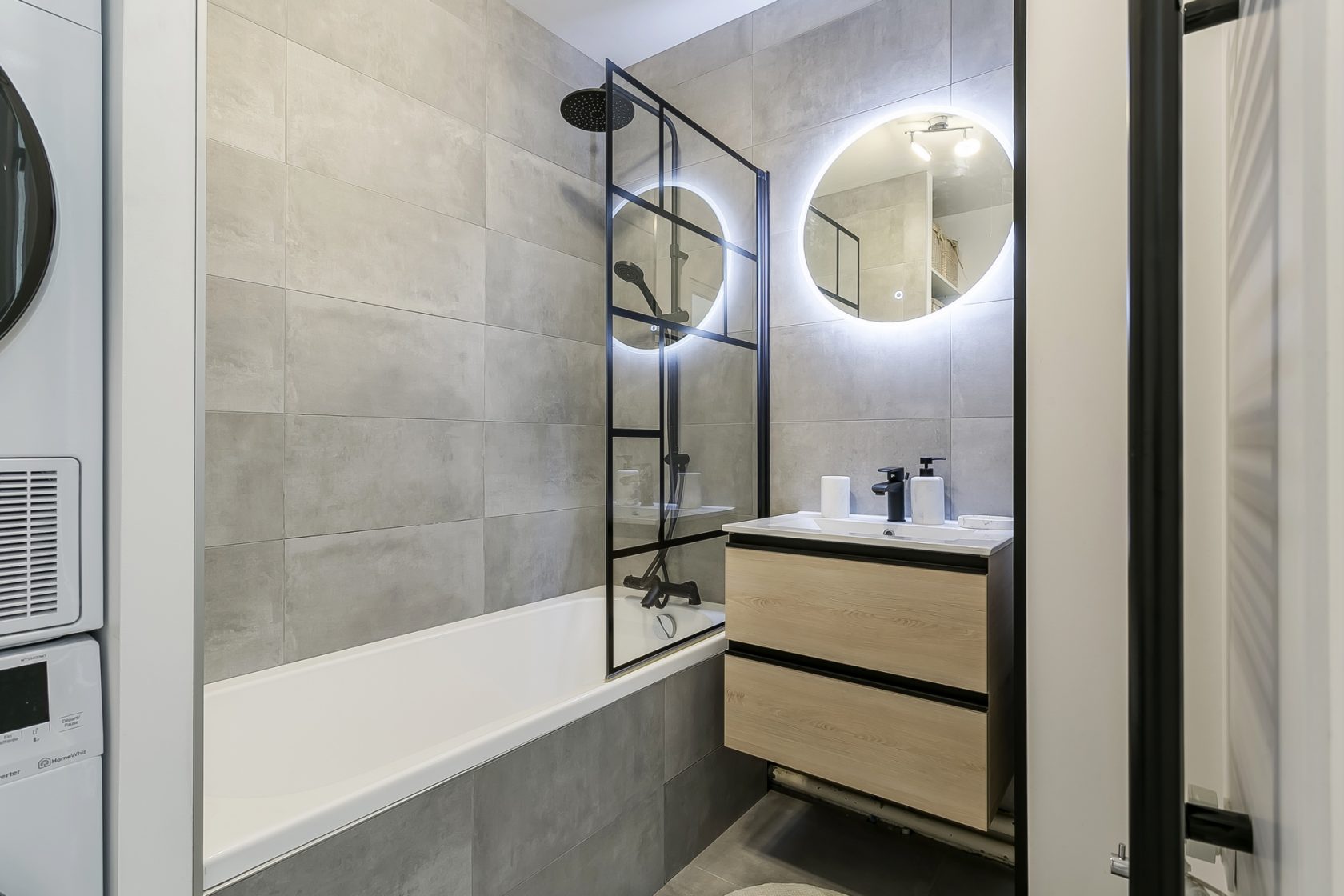 Renovated apartment with balcony