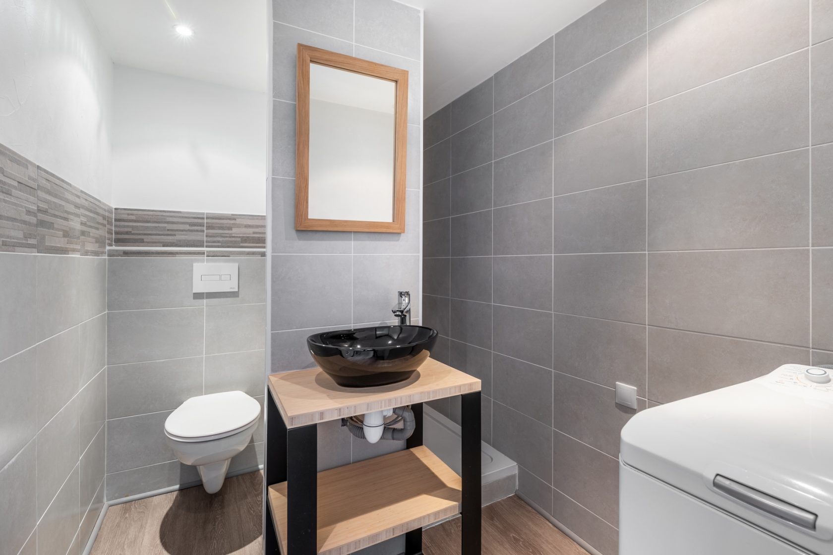 Top floor apartment in hyper center