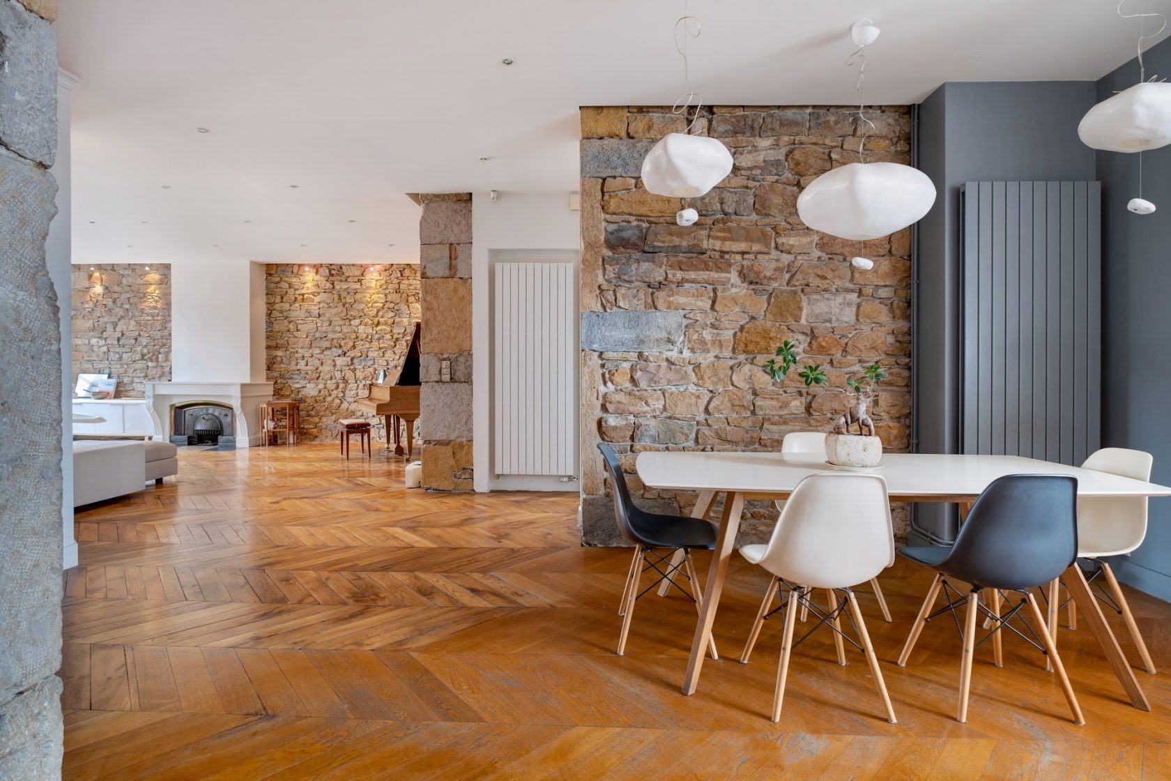 Former renovated top floor Ainay district