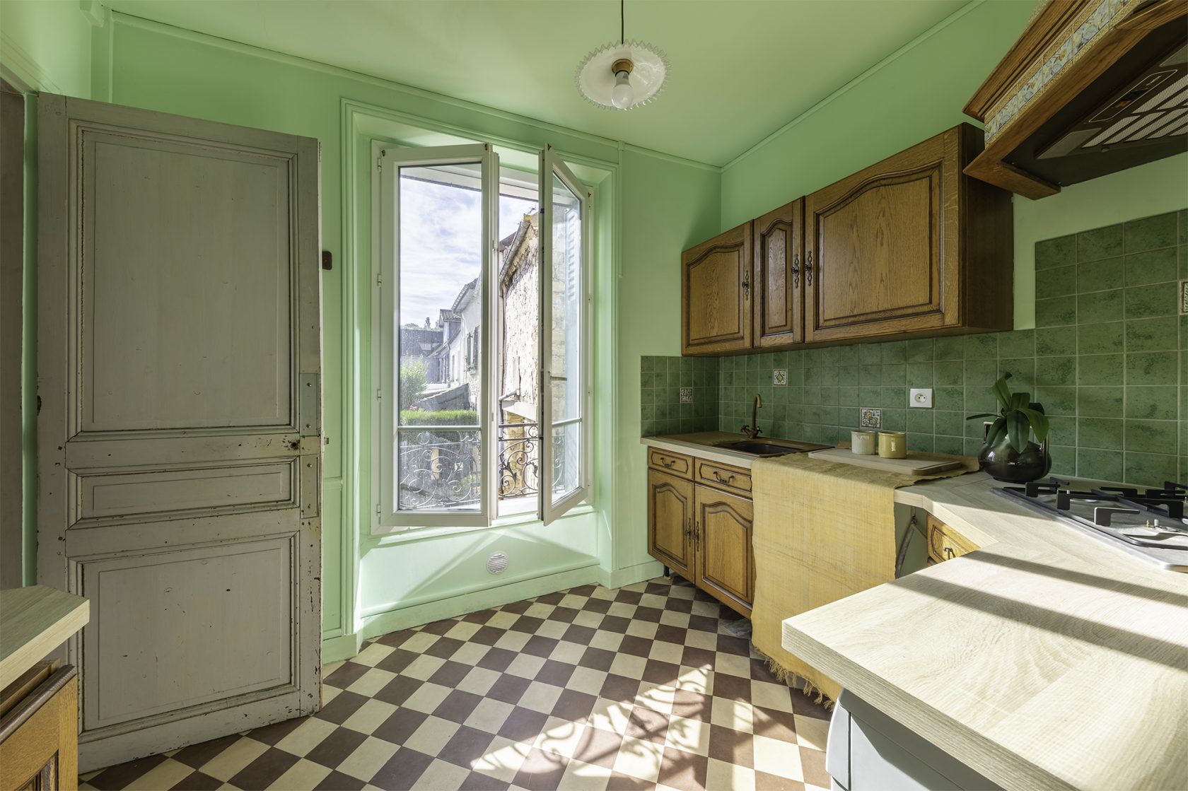 La Coquette urbaine – Maison meulière avec jardin