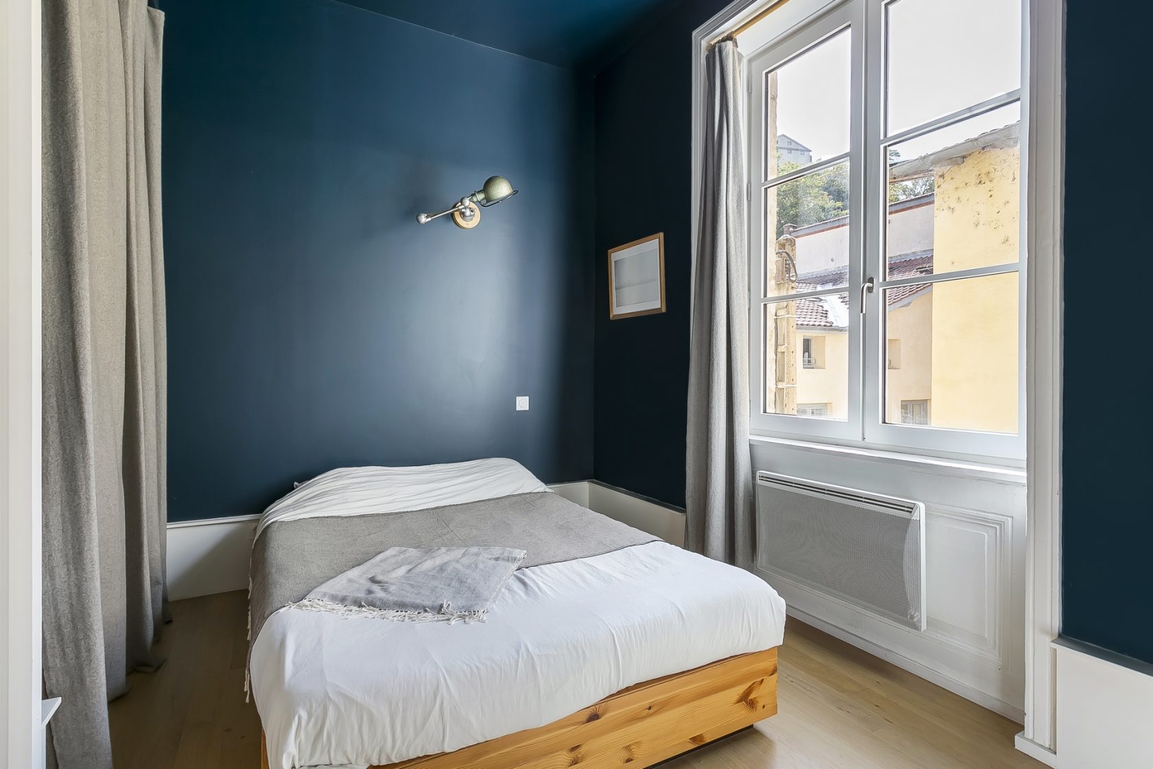 Apartment renovated by architect with terrace
