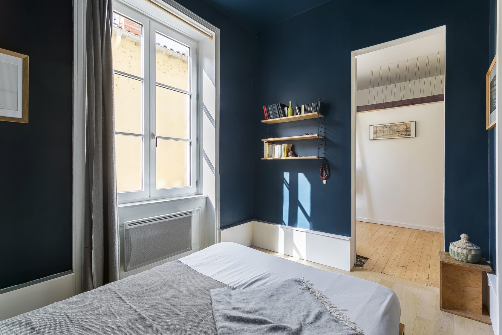 Apartment renovated by architect with terrace