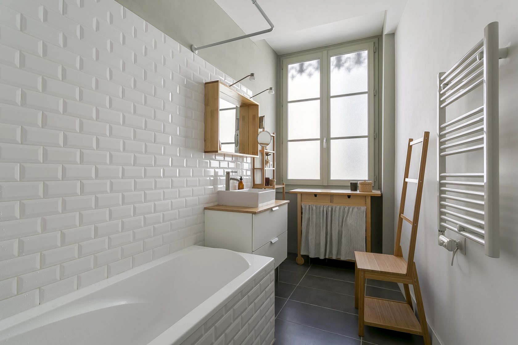 T3 à la rénovation contemporaine