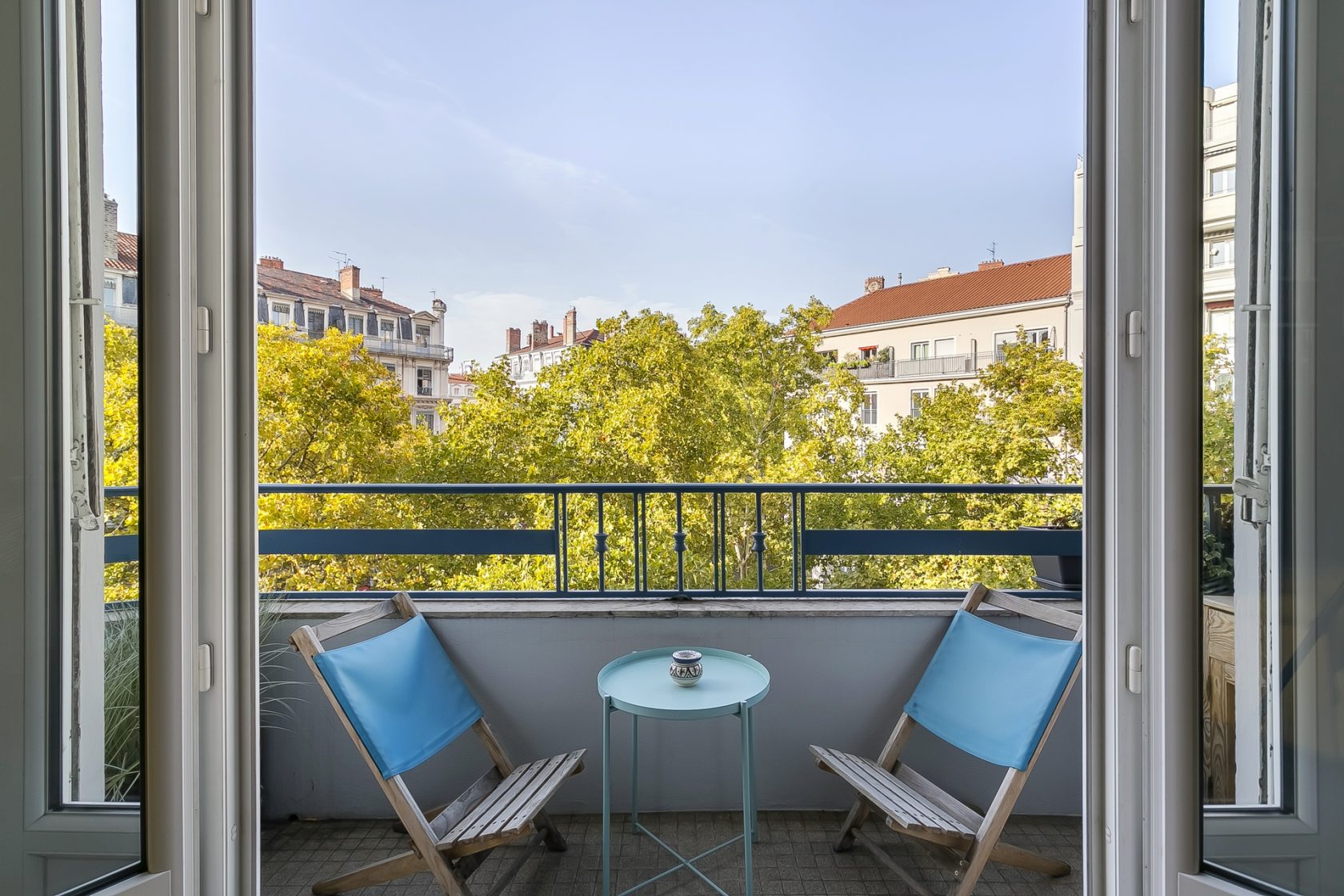 Art Deco-style apartment in Saxe Gambetta