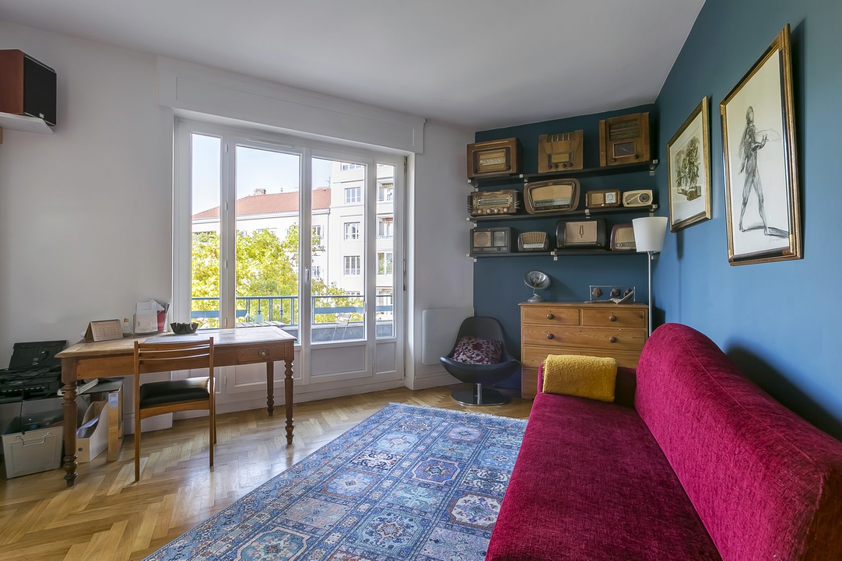 Art Deco-style apartment in Saxe Gambetta