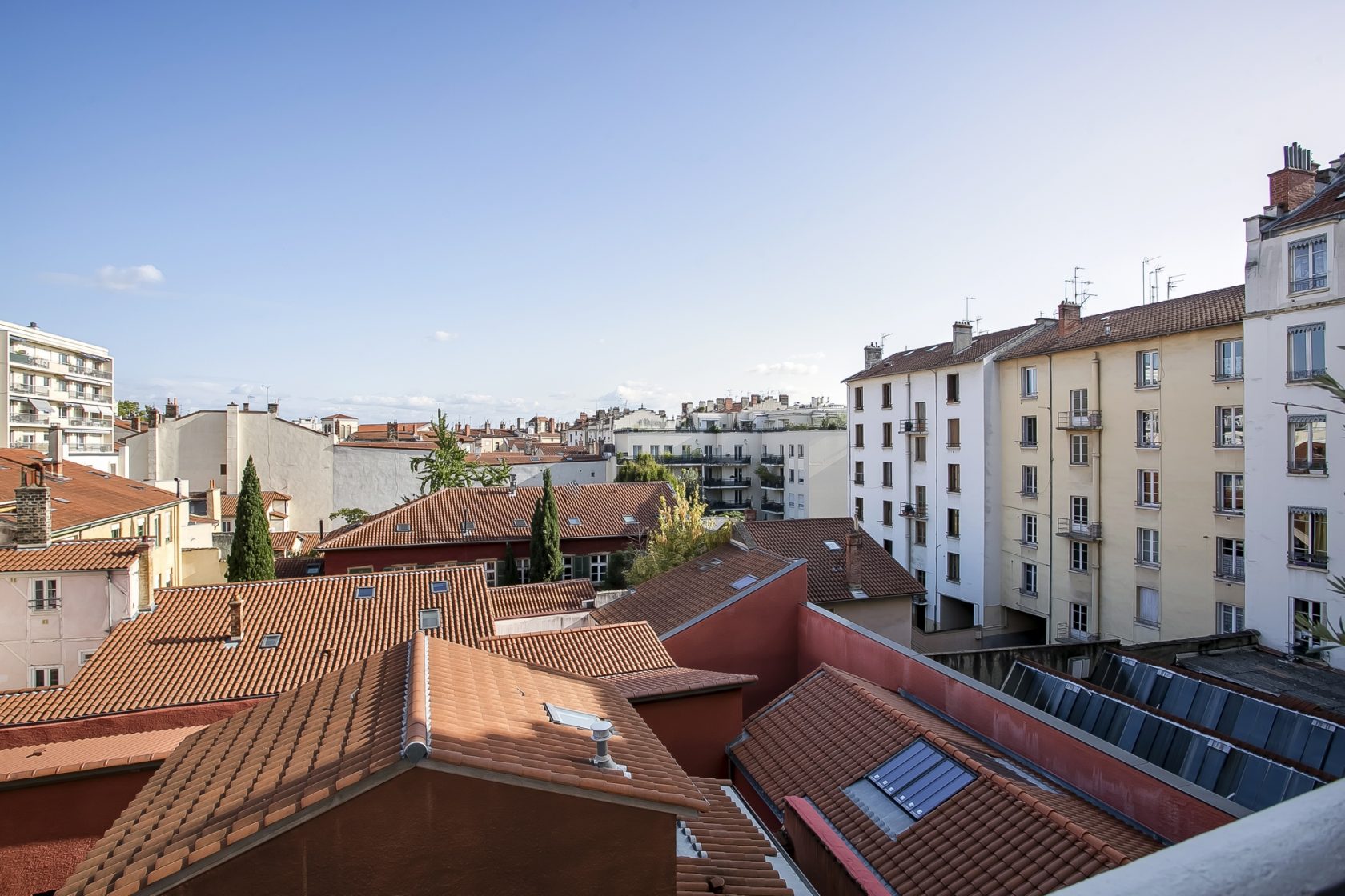 Art Deco-style apartment in Saxe Gambetta