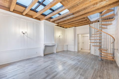 Charming duplex in the hypercenter of Villefranche Sur Saône