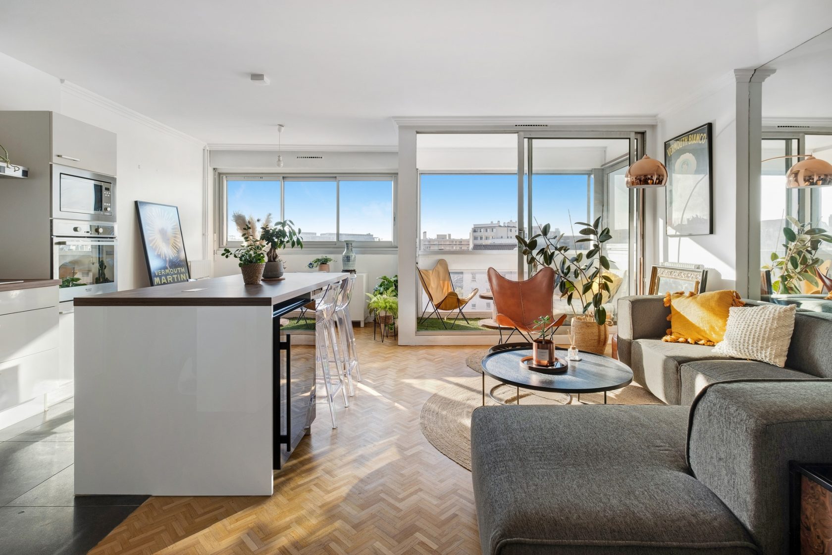 Apartment with terrace and view