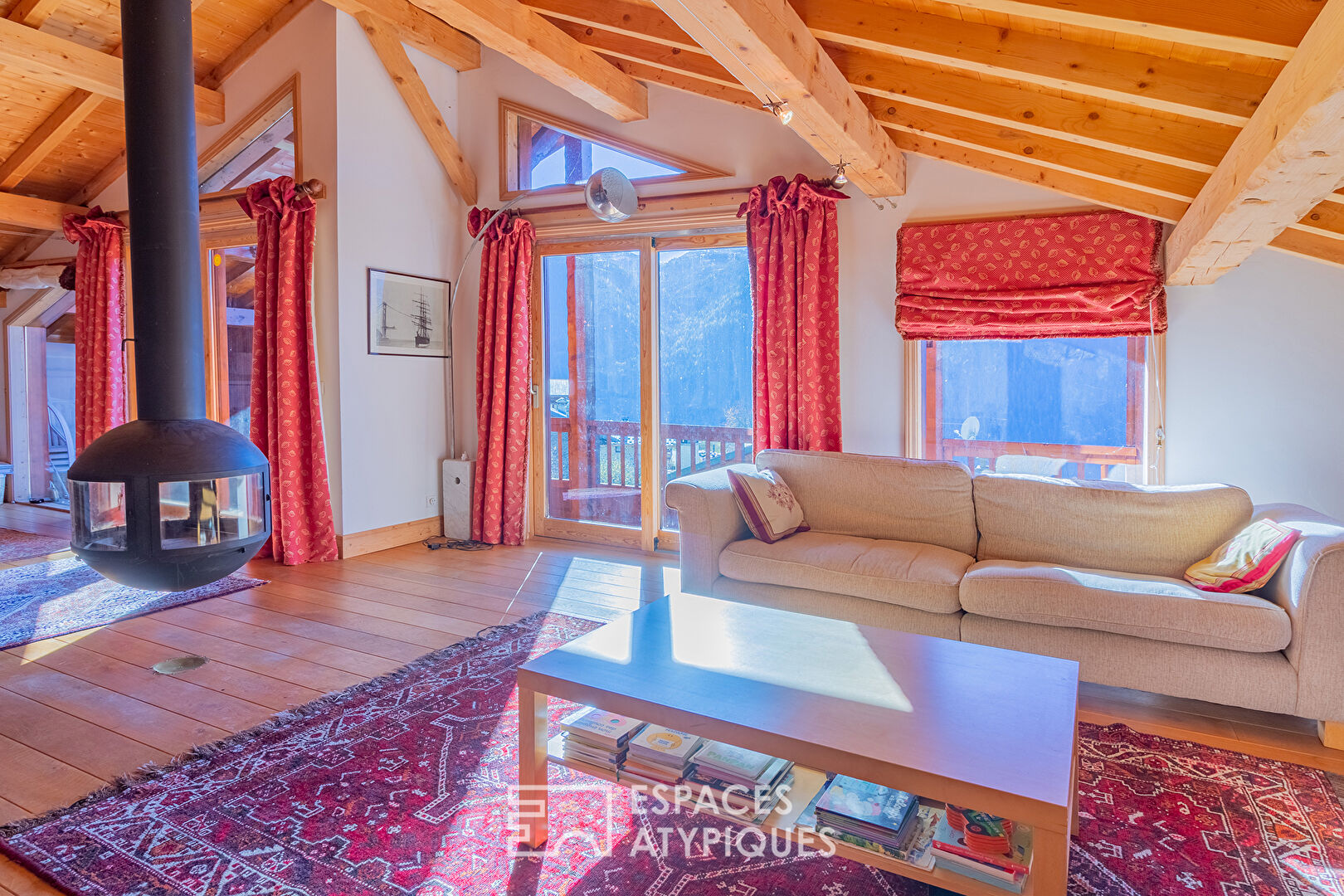 Authentique chalet savoyard avec vue
