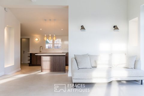 Superbe rénovation contemporaine avec piscine à la Hume