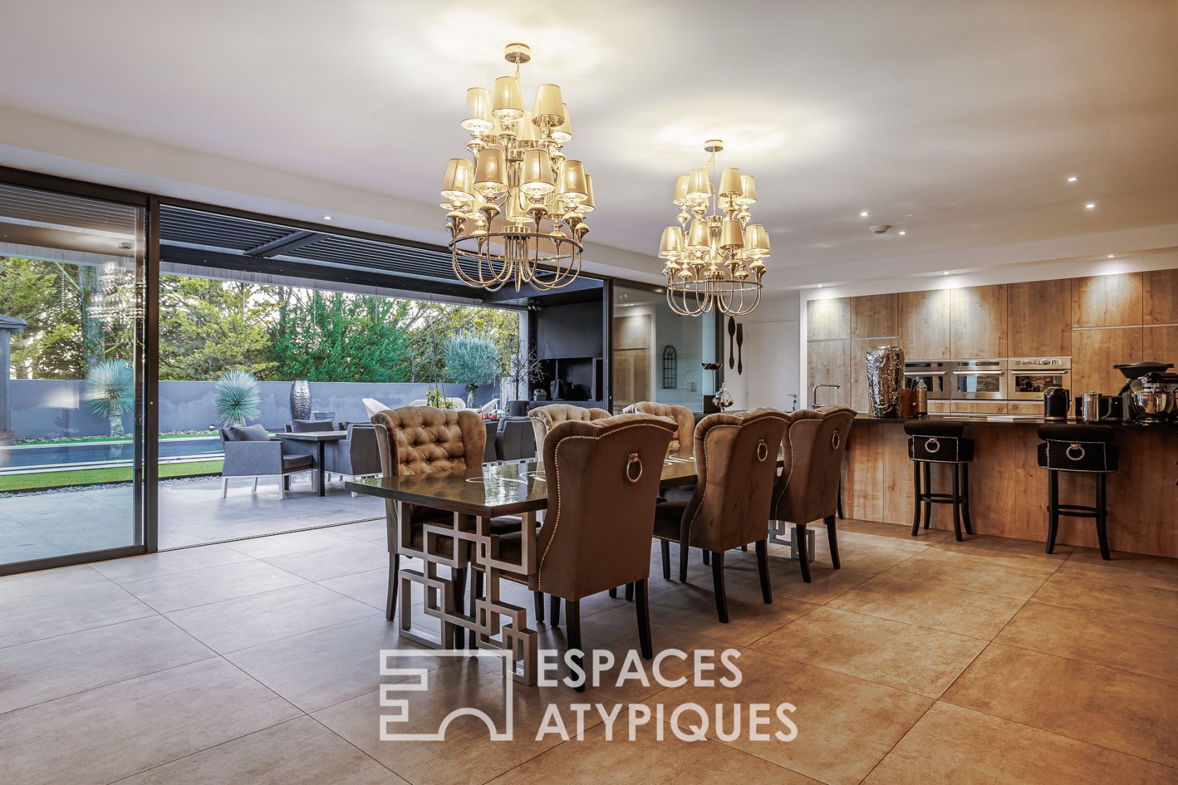 Contemporaine d’exception en coeur de village