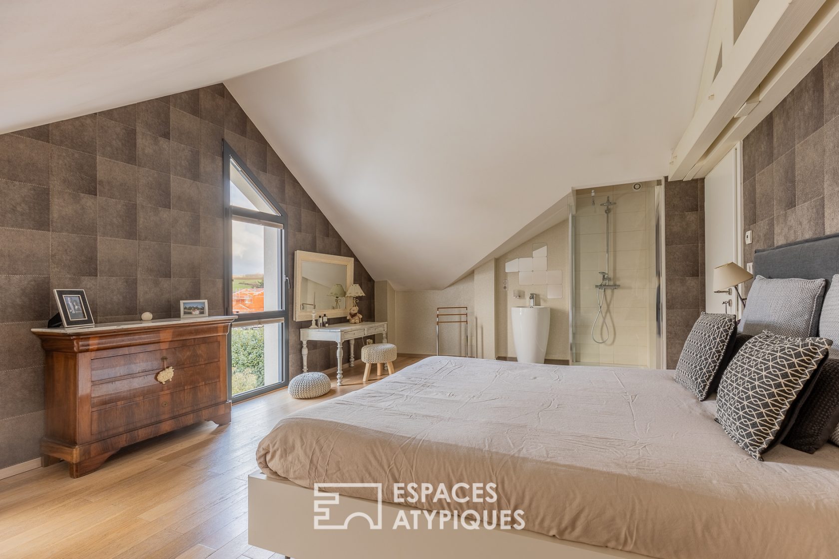 Maison d’architecte et sa piscine