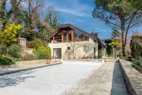 Maison d’architecte avec vue et piscine