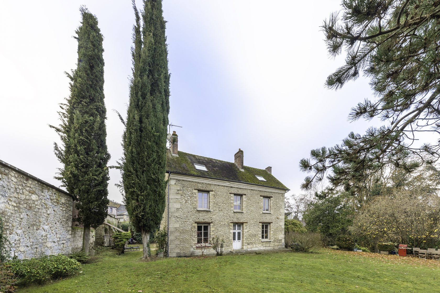 Belle propriété du XIXème aux allures bourgeoises
