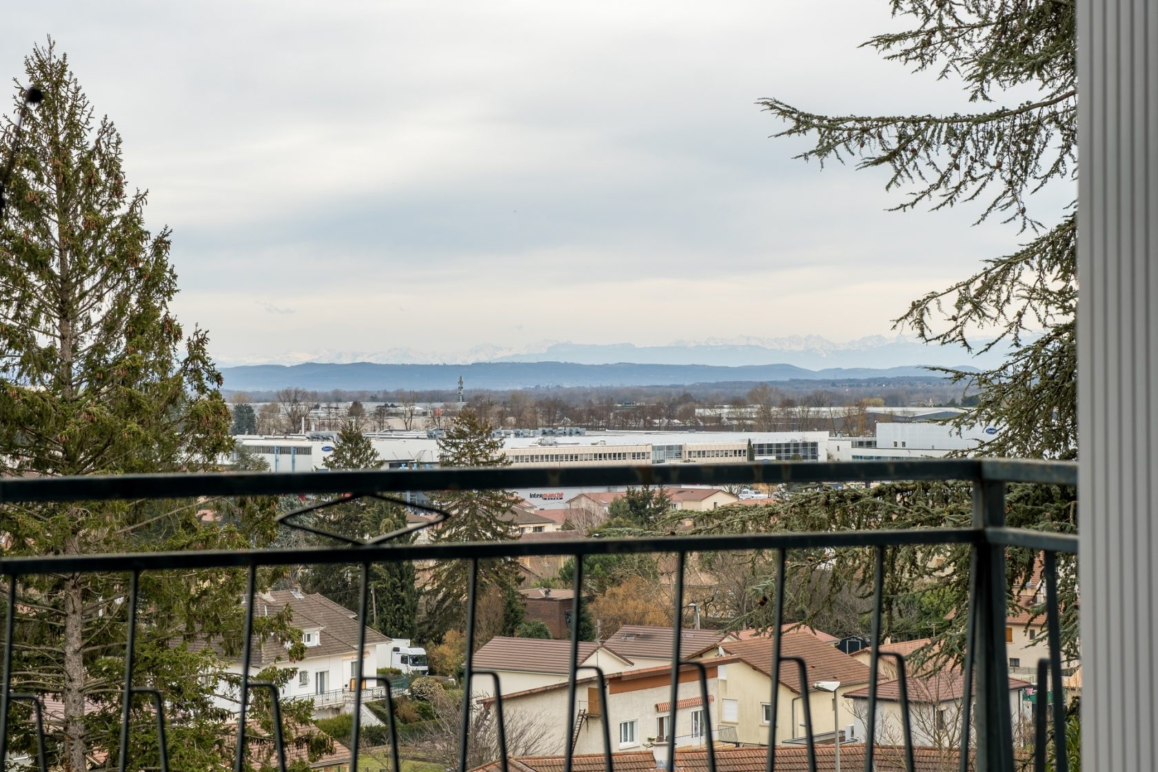 Villa à rénover sur les hauteurs de la Boisse