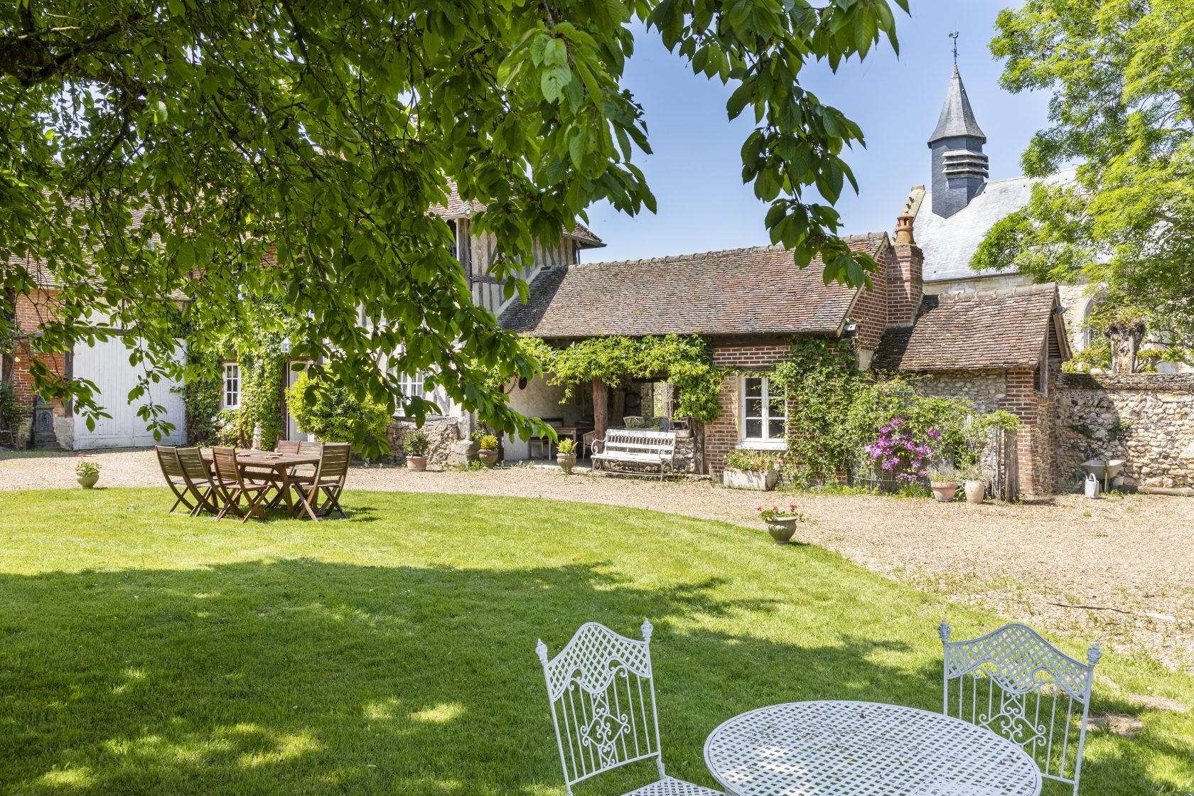 Manoir en colombages avec piscine chauffée