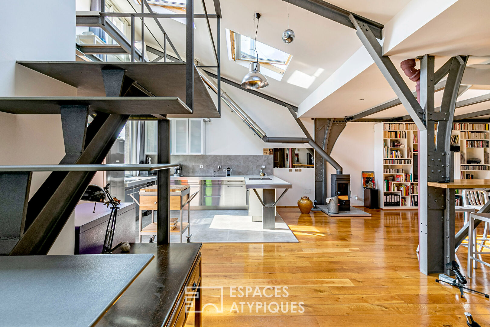Loft d’architecte en dernier étage