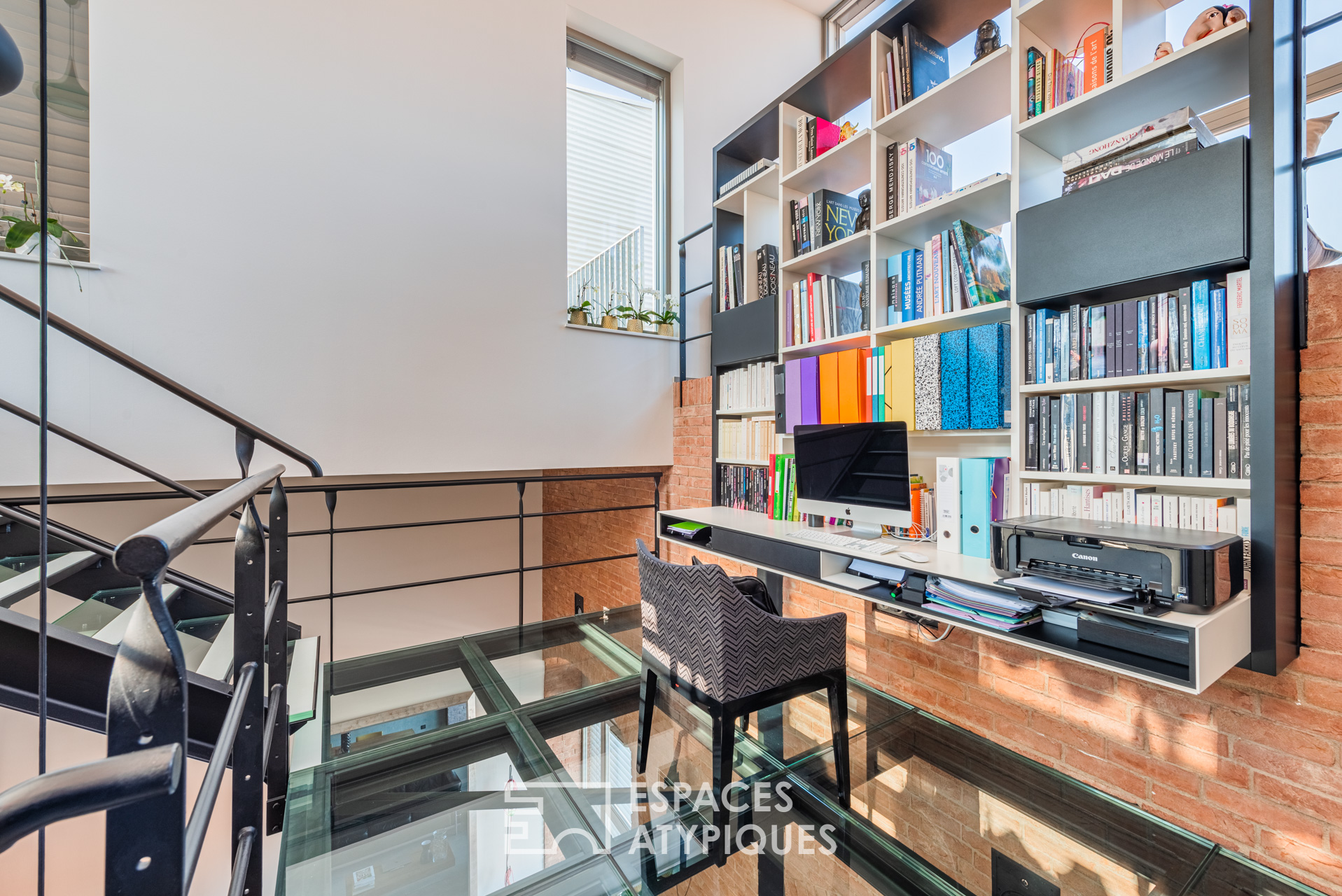 Authentique loft et sa terrasse sur les toits