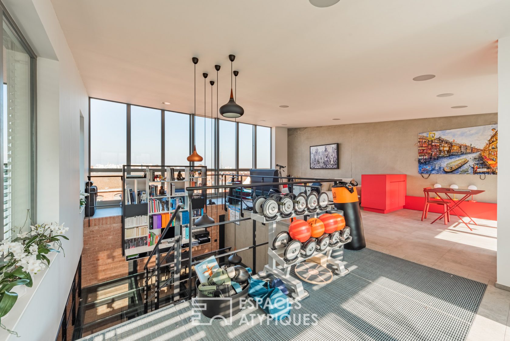 Authentic loft and its rooftop terrace