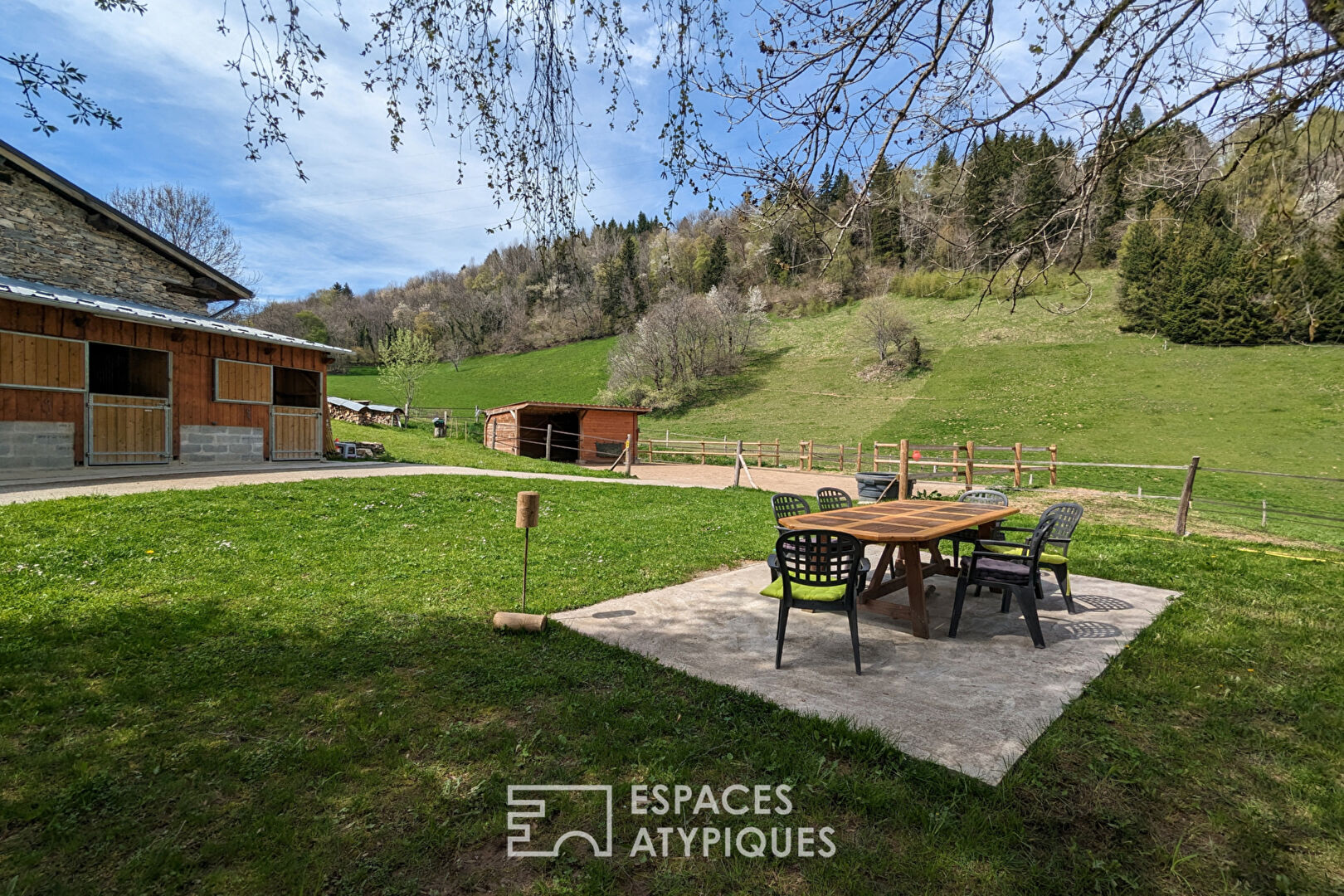 Old isolated farmhouse, fitted out for equestrian activity.