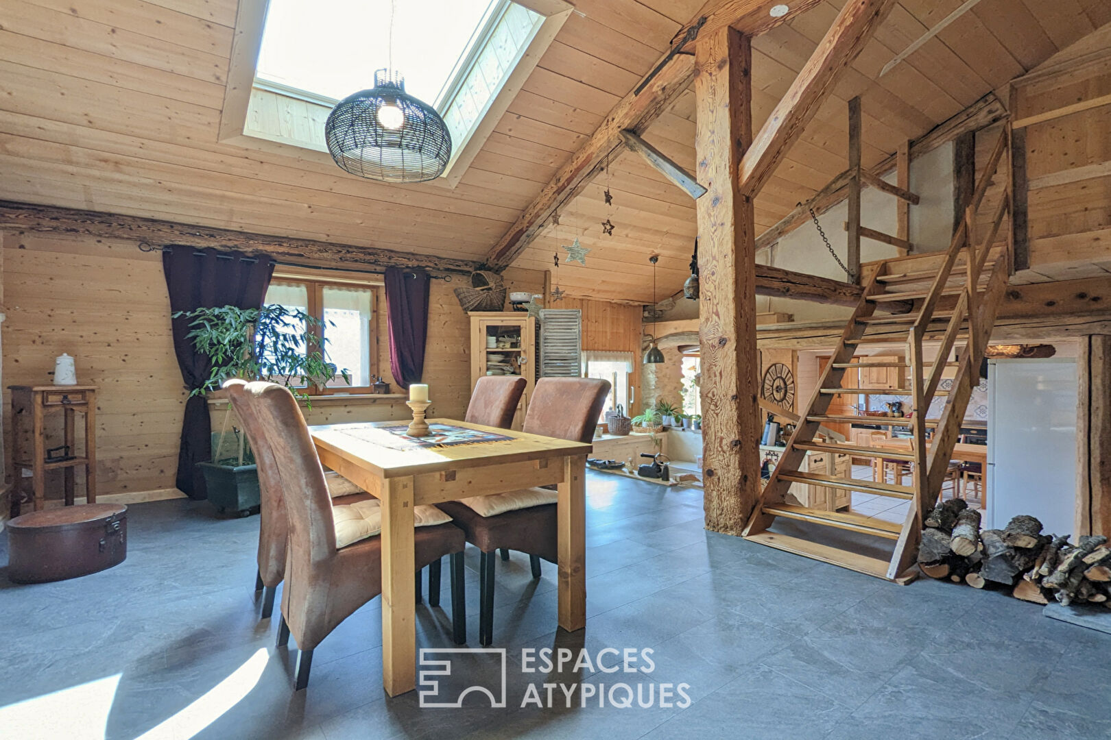 Old isolated farmhouse, fitted out for equestrian activity.