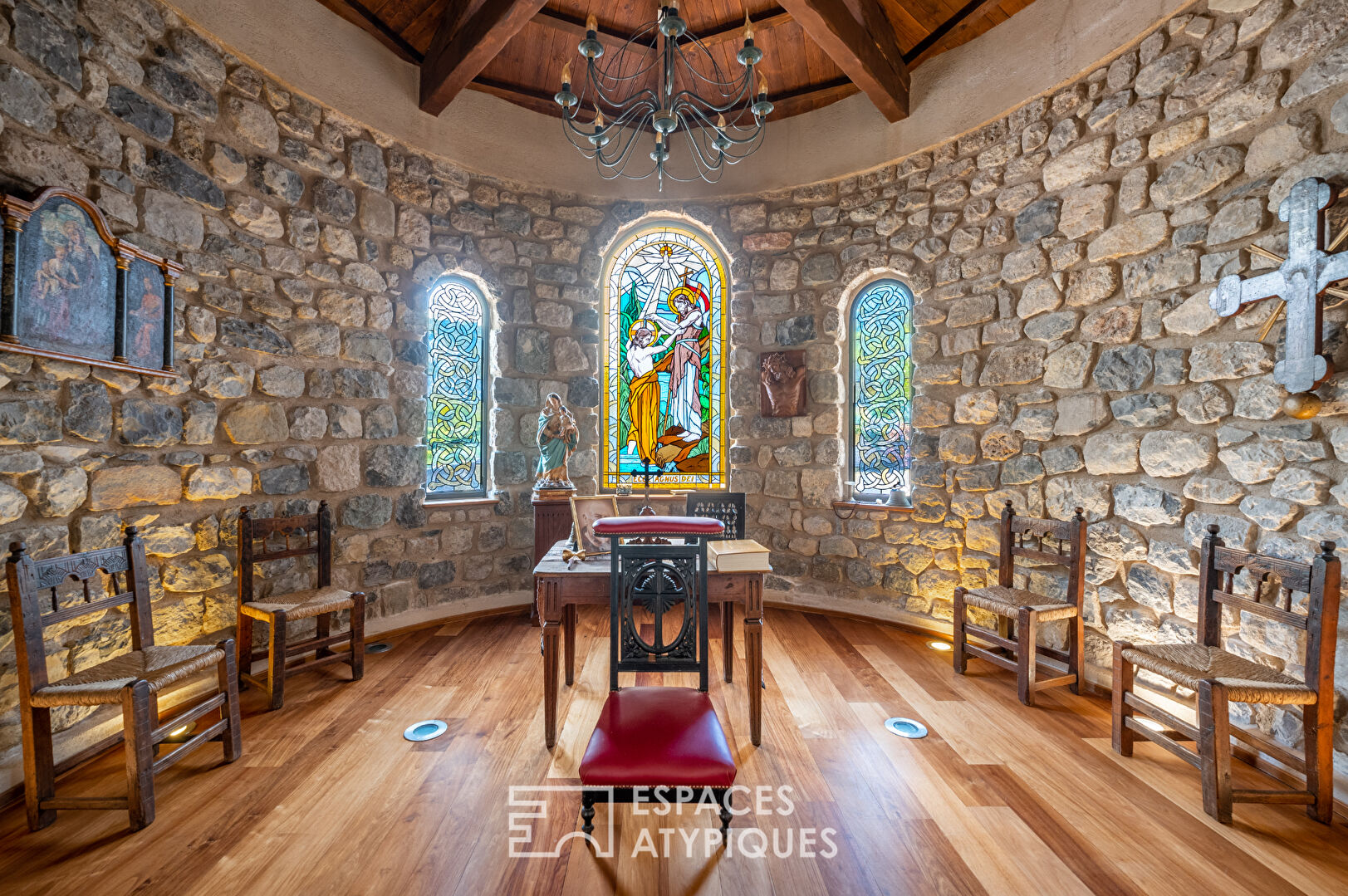 Ferme templière avec sa chapelle à Sospel