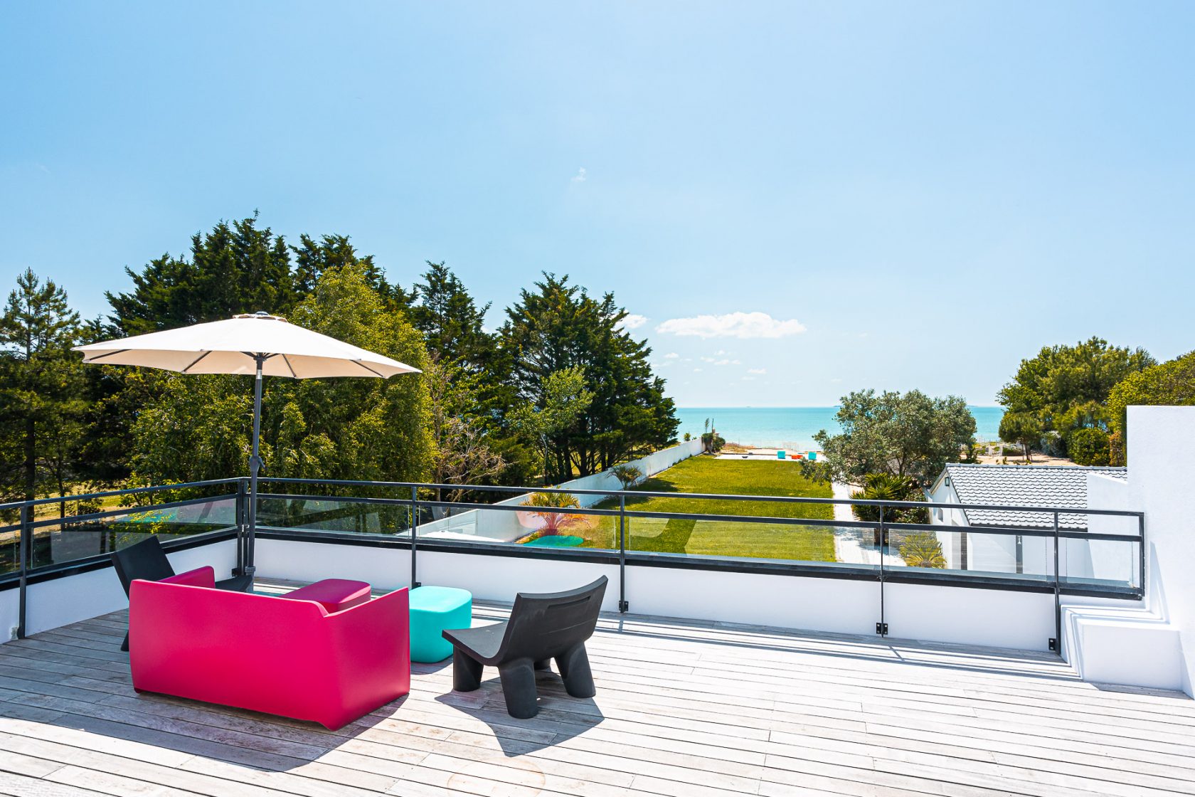 Contemporaine d’exception à la vue mer