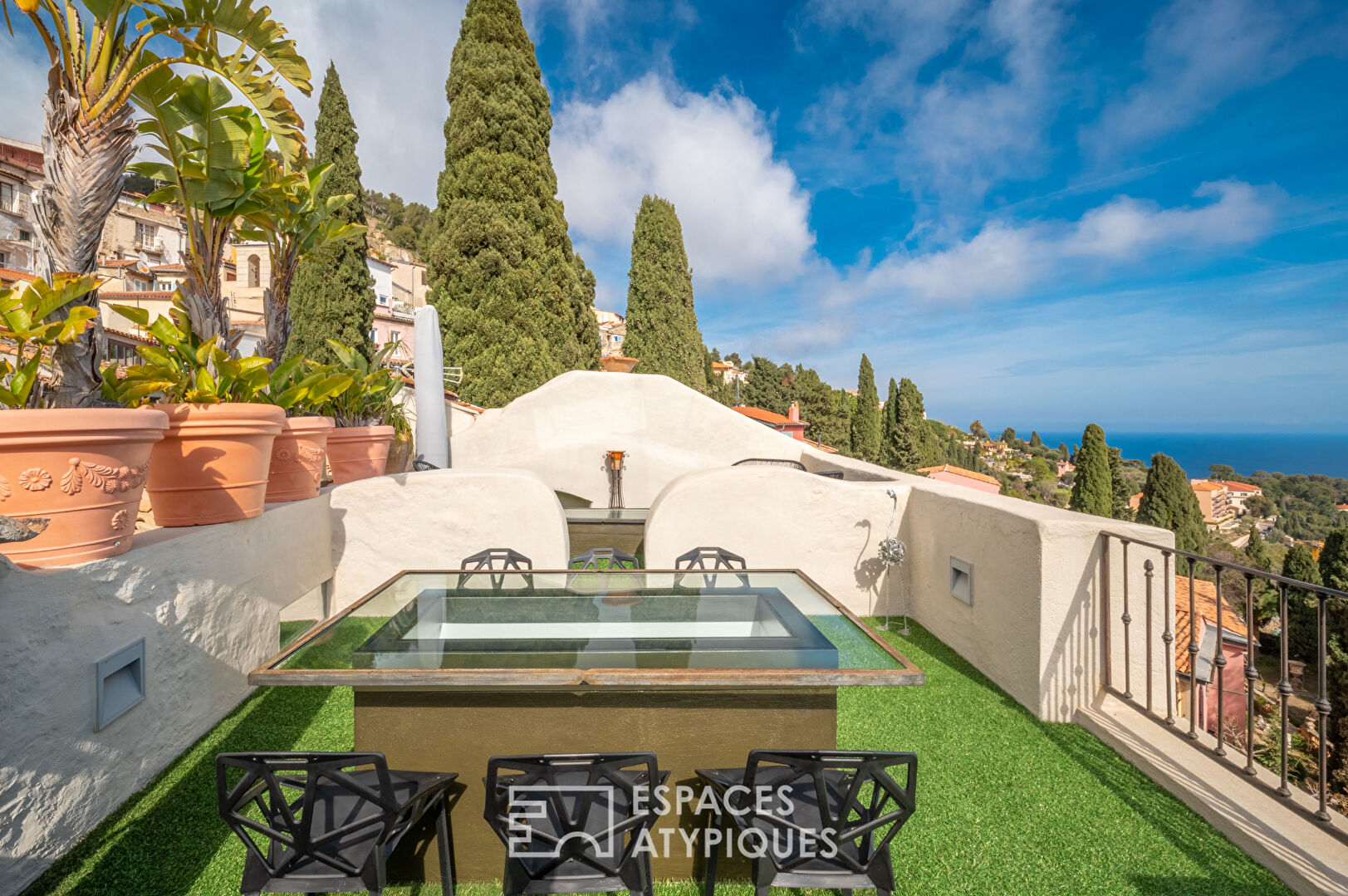 toit terrasse avec vue sur la mer à 180 degrés